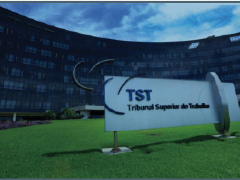 Noticia - TST fixa 12 teses repetitivas; vínculo e gestação são temas
